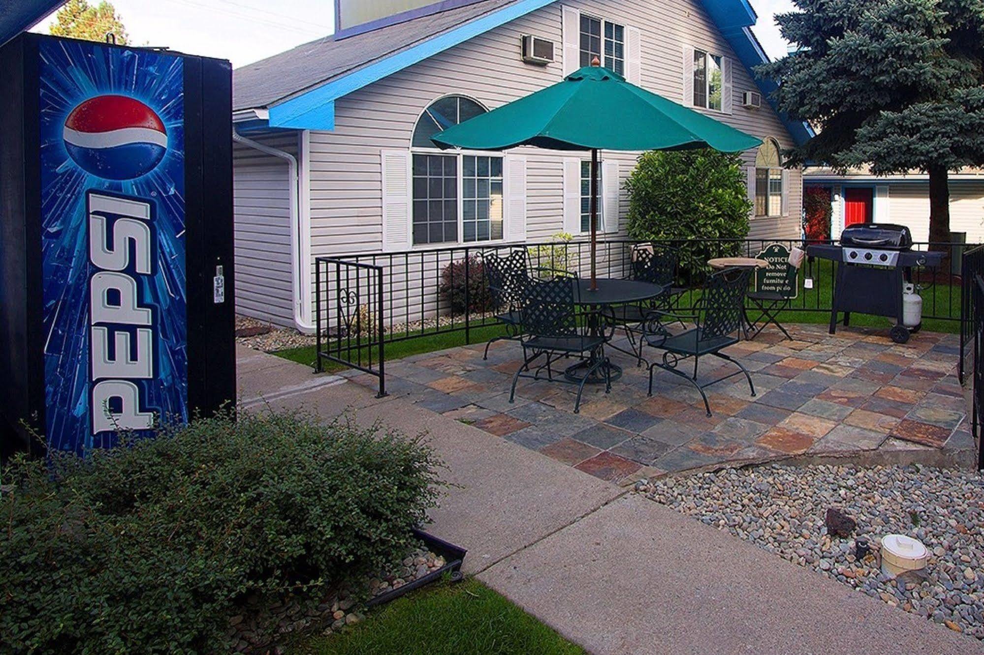 Turning Leaf Townhome Suites Fairwood Bagian luar foto