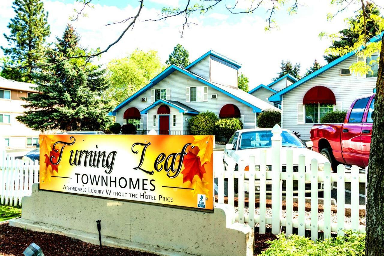 Turning Leaf Townhome Suites Fairwood Bagian luar foto